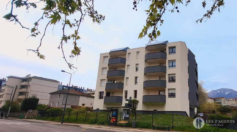 Appartement - 49 m² - 2 pièces