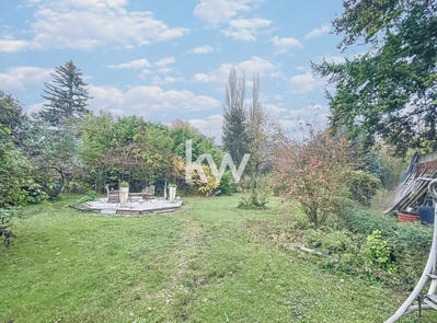 Maison - 274 m² - 10 pièces