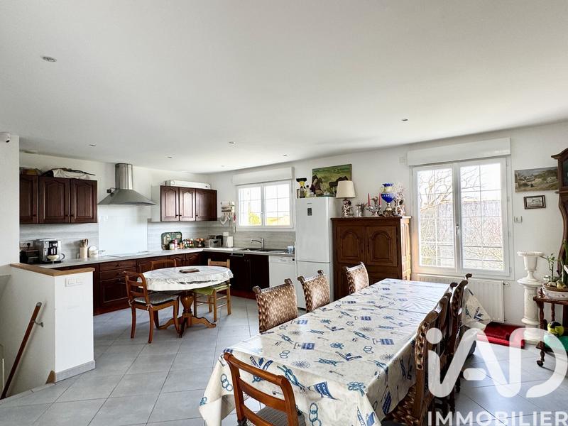 Maison - 100 m² - 5 pièces