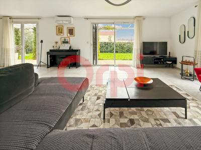 Maison - 142 m² - 5 pièces