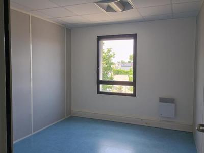 Bureau - 110 m² - 5 pièces