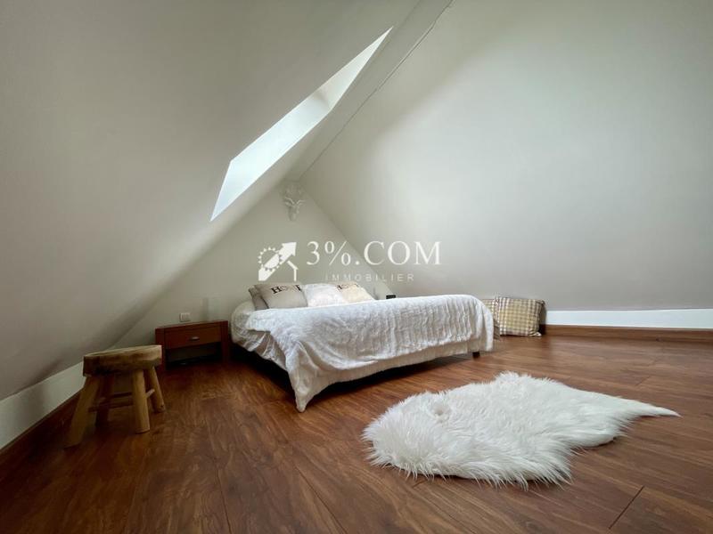 Demeure - 169 m² - 8 pièces