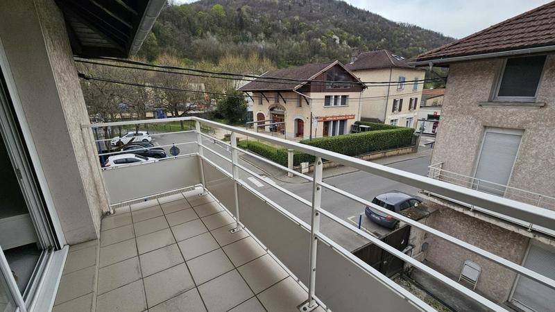Appartement - 72 m² - 3 pièces