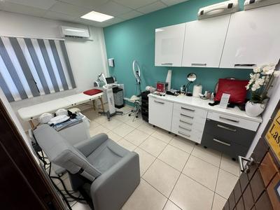 Immeuble - 300 m² - 15 pièces