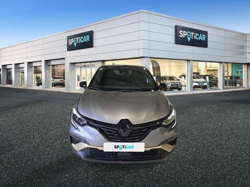 Renault Captur II E-Tech engineered full hybrid 145