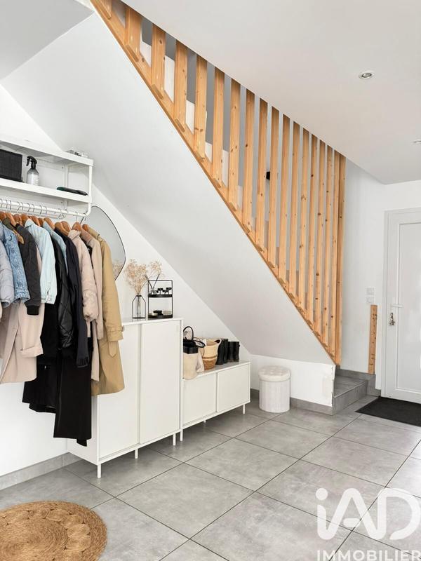 Maison - 166 m² - 7 pièces