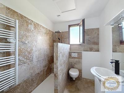 Villa - 85 m² - 3 pièces