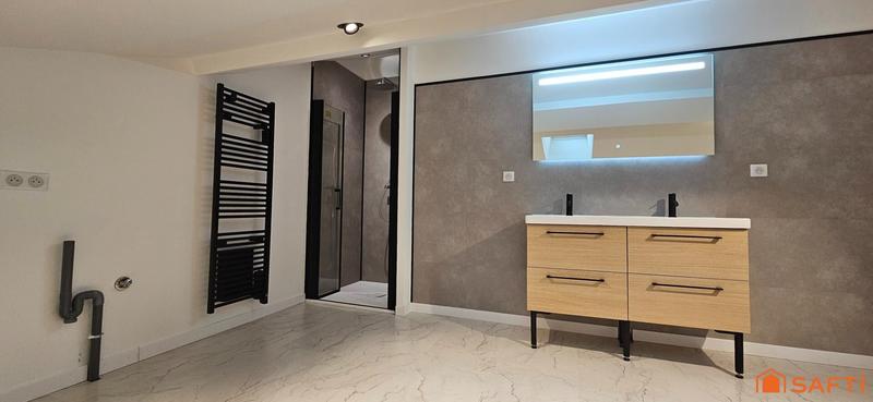 Maison - 160 m² - 5 pièces