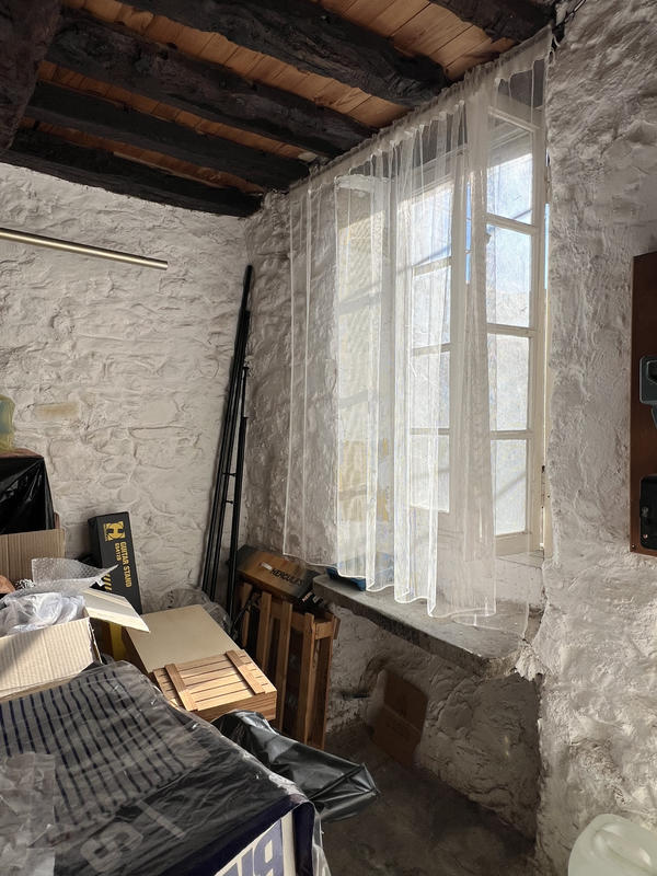 Maison de village - 305 m² - 15 pièces