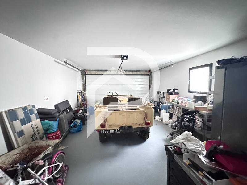 Maison - 183 m² - 6 pièces