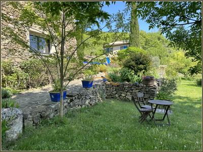 Maison en pierre - 290 m²