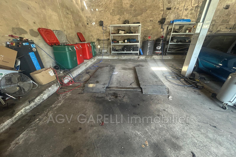 Fonds de commerce - 138 m²