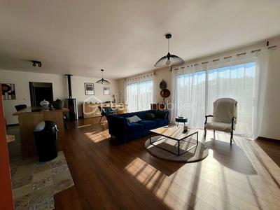 Maison - 103 m² - 4 pièces