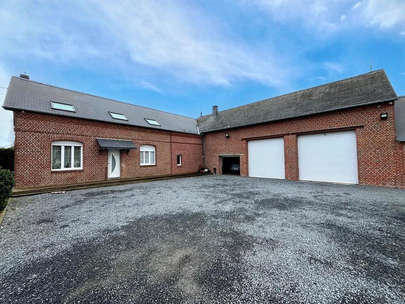 Maison - 140 m² - 7 pièces