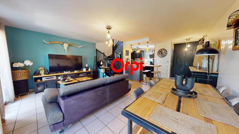 Maison - 98 m² - 5 pièces