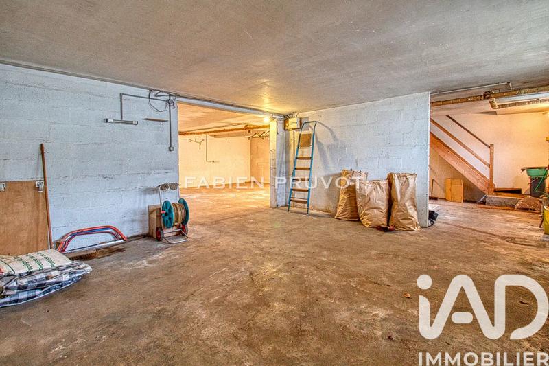 Maison - 92 m² - 5 pièces