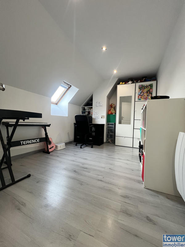Maison - 110 m² - 6 pièces