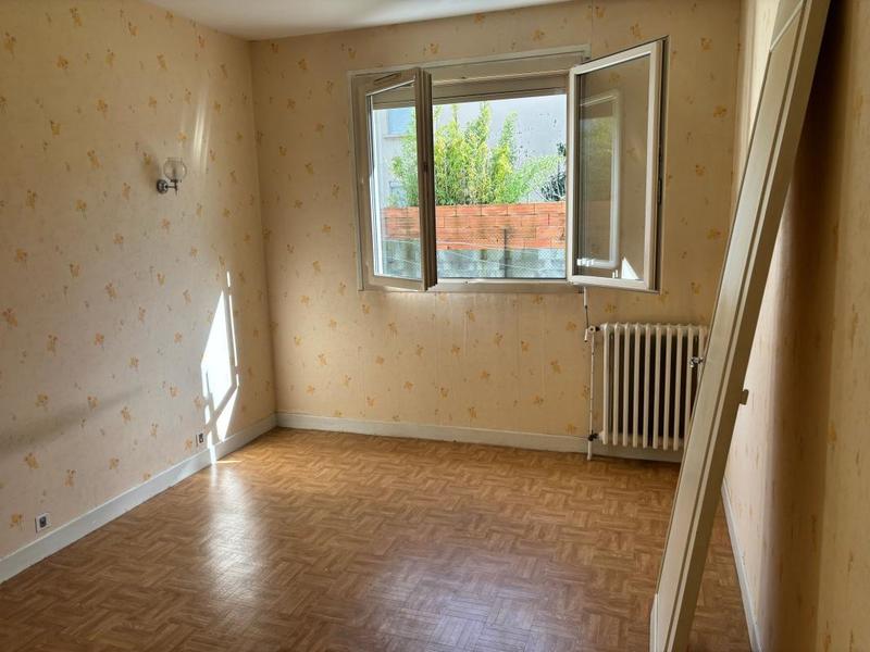 Immeuble - 142 m² - 7 pièces