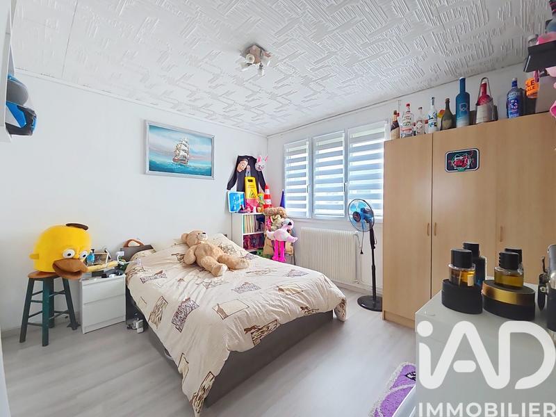 Maison - 92 m² - 4 pièces