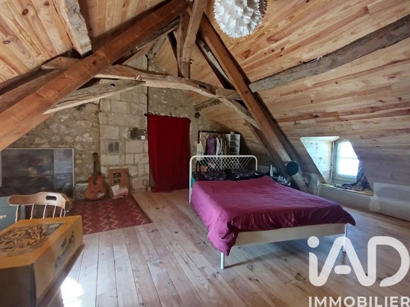 Maison - 270 m² - 5 pièces