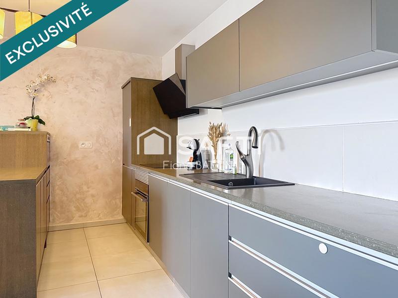 Appartement - 92 m² - 4 pièces