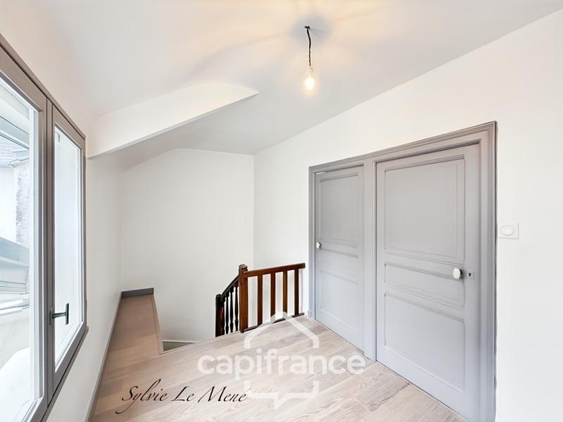 Appartement - 144 m² - 6 pièces