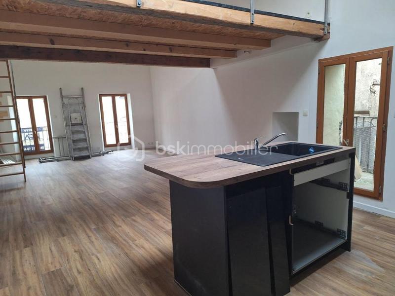 Appartement - 88 m² - 3 pièces