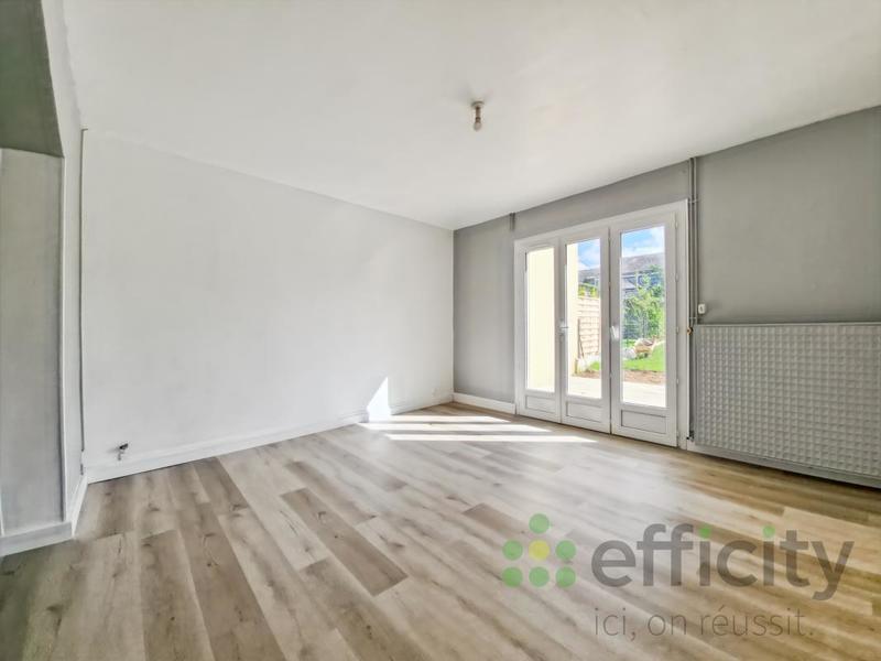 Maison - 110 m² - 6 pièces
