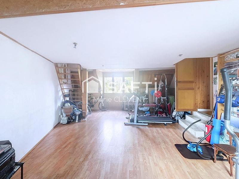 Maison - 175 m² - 7 pièces