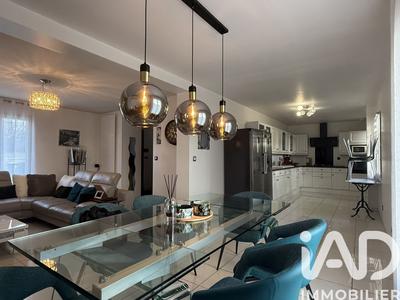 Maison - 155 m² - 7 pièces