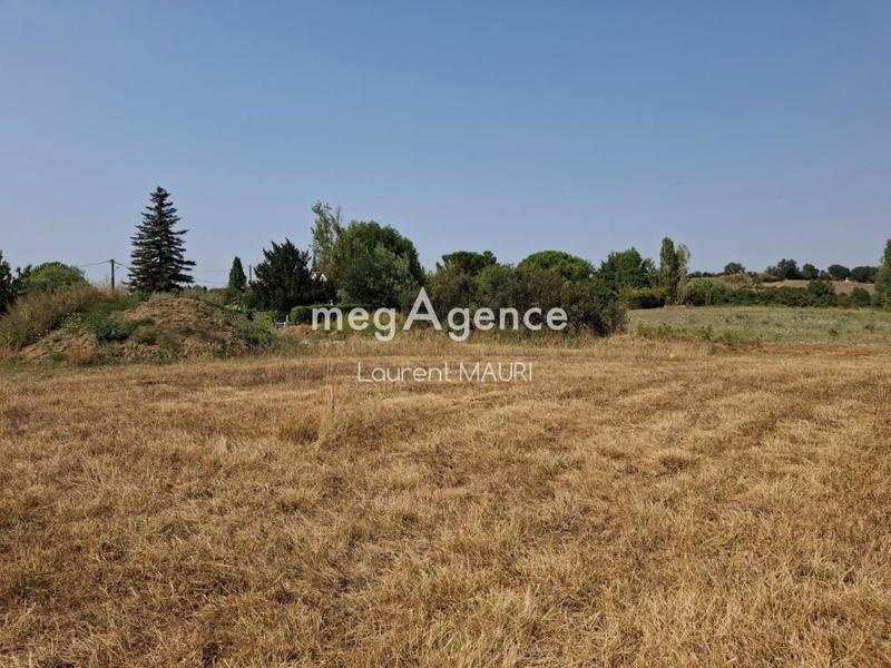 Terrain constructible - 553 m²