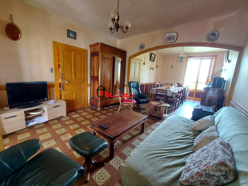 Maison - 114 m² - 6 pièces