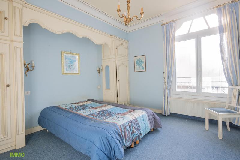 Maison de maîtres - 100 m² - 6 pièces