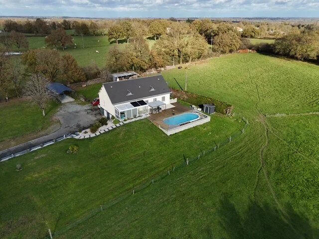 Maison - 174 m² - 6 pièces