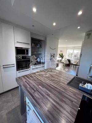 Appartement - 55 m² - 4 pièces