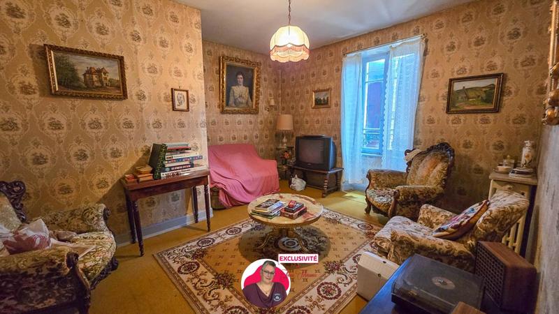 Maison - 640 m² - 16 pièces