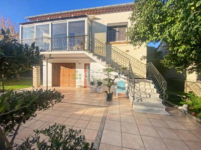 Maison - 110 m² - 6 pièces