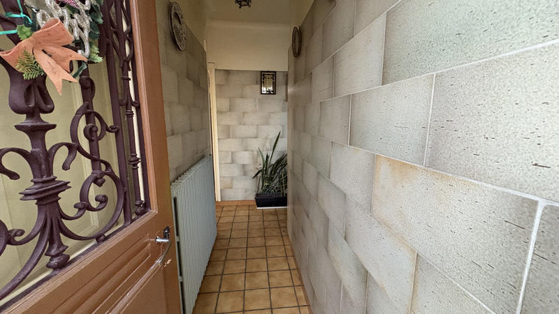 Immeuble - 75 m² - 5 pièces