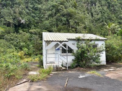 Terrain de loisirs - 39 785 m²