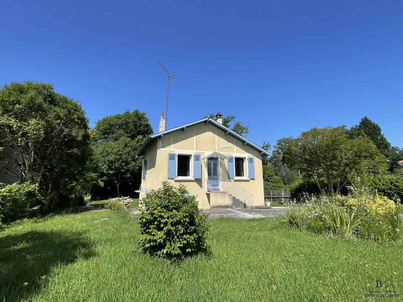 Maison traditionnelle - 130 m² - 5 pièces