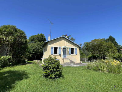 Maison traditionnelle - 130 m² - 5 pièces