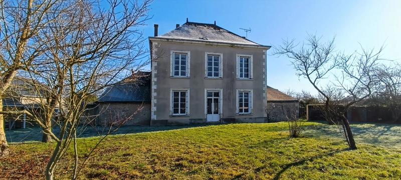 Demeure - 190 m² - 9 pièces