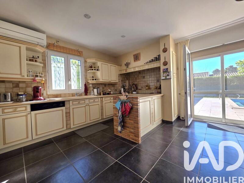 Maison - 148 m² - 5 pièces