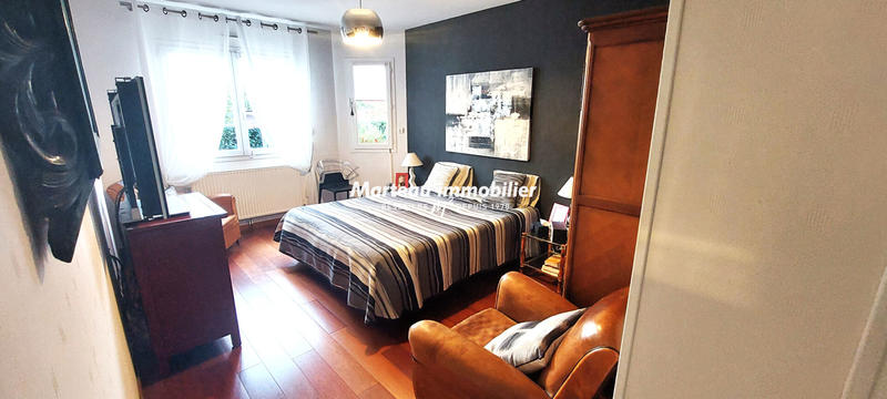 Maison - 161 m² - 7 pièces