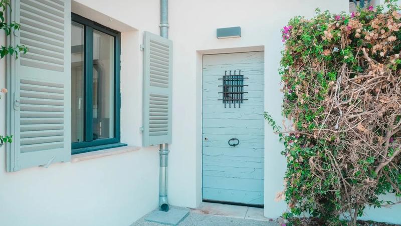 Maison - 336 m² - 12 pièces