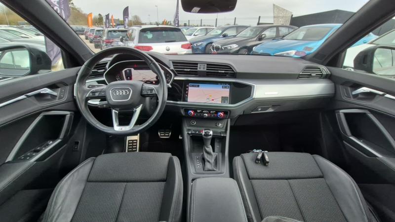 Audi Q3 35 Tfsi 150 Ch s tronic 7 s line
