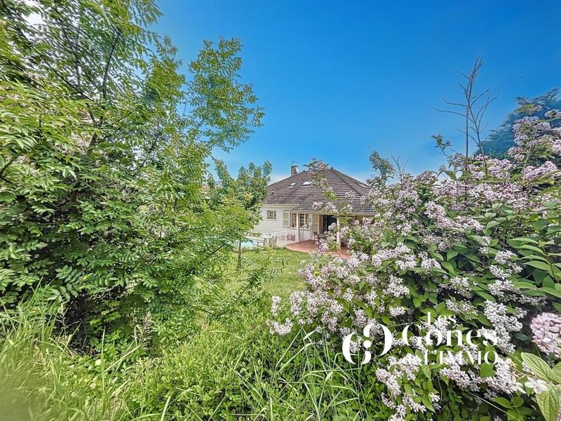 Maison - 160 m² - 6 pièces