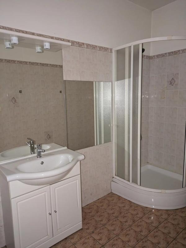 Immeuble - 125 m² - 4 pièces