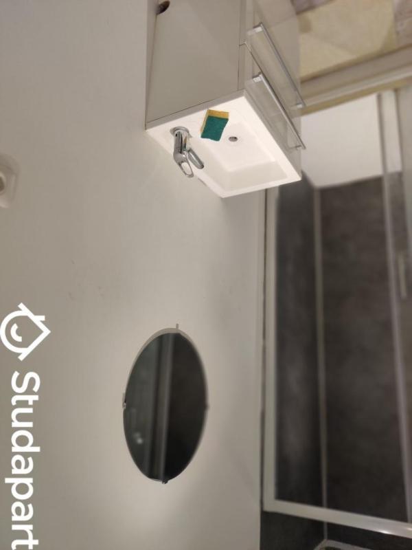 Chambre - 12 m² - 1 pièce