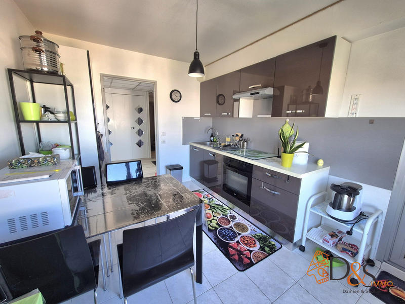 Appartement - 66 m² - 2 pièces